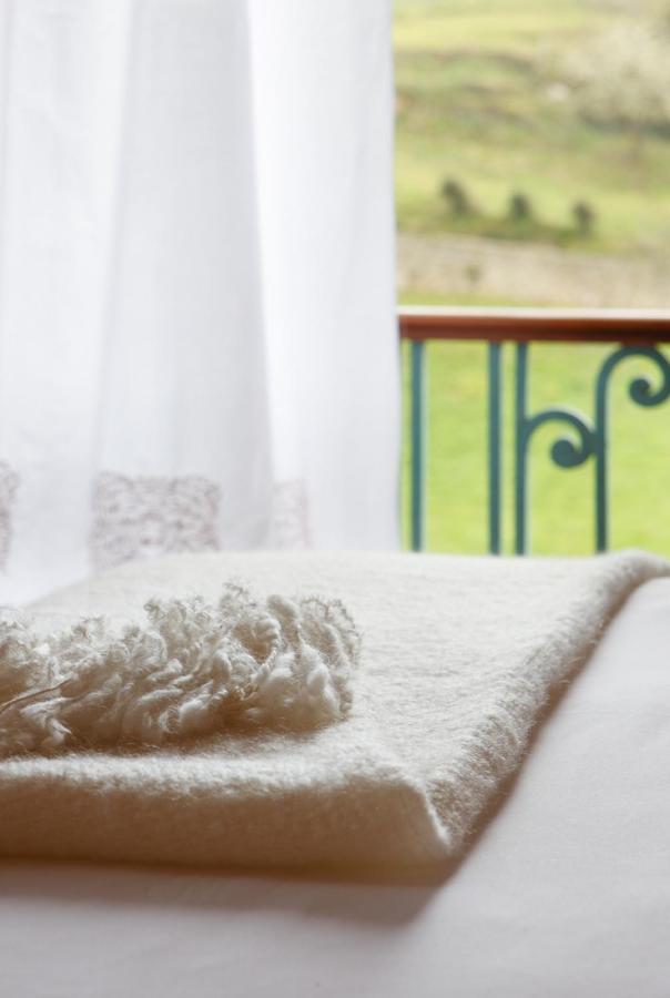 La Casona Del Viajante - Adults Only Hotel Villabajo Luaran gambar