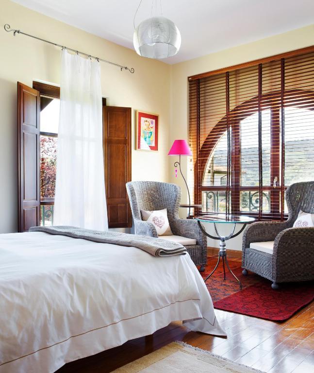 La Casona Del Viajante - Adults Only Hotel Villabajo Bilik gambar